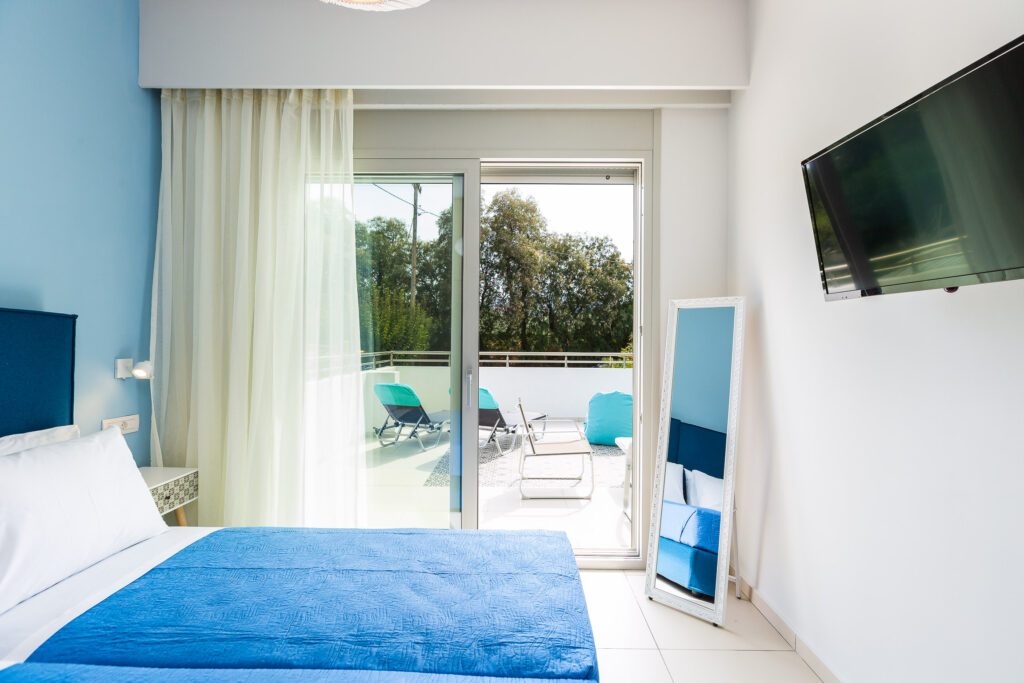 bedroom06